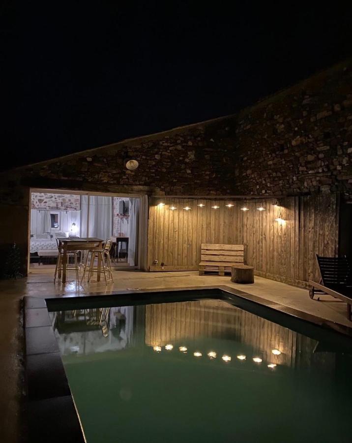 Jolie Tiny House Sous Les Grands Arbres Villa Cholet Exterior foto